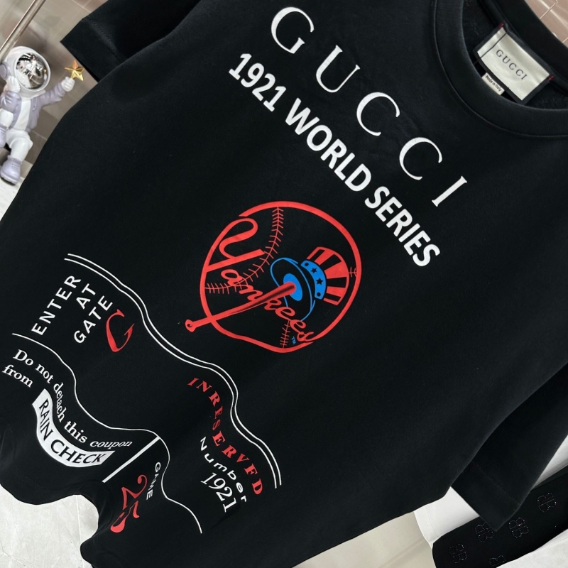 Gucci T-Shirts